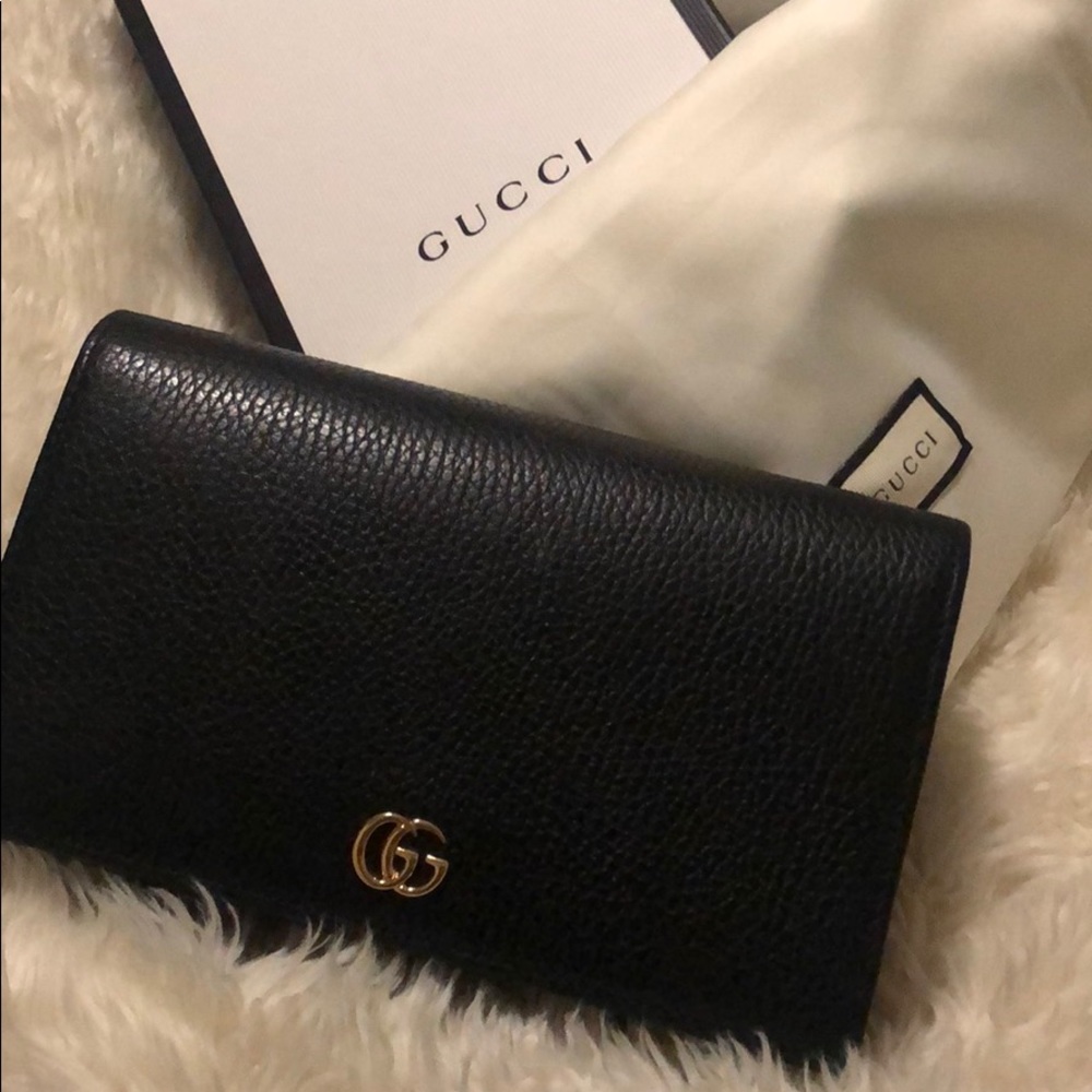 Gucci WOC - Picture 3 of 5